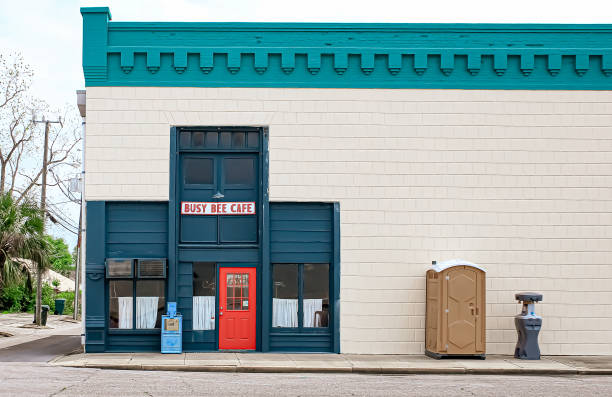 Best Portable restroom trailer rental  in Bloomgton, IN